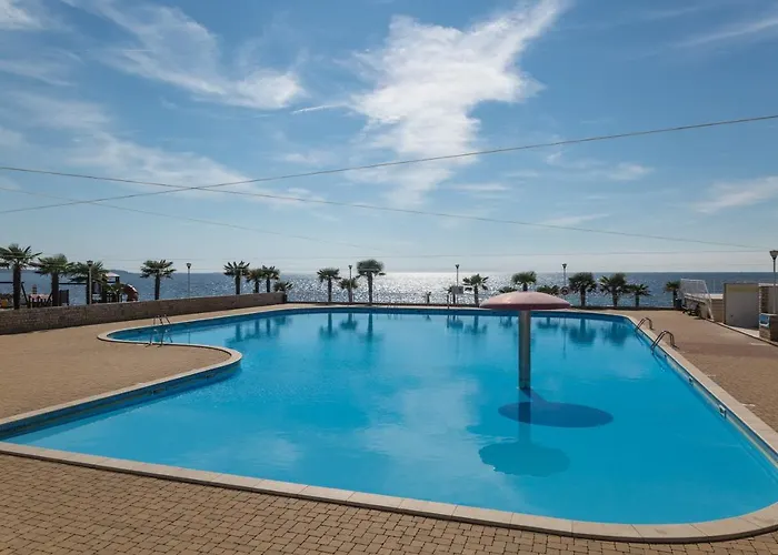 Easyatent Fkk Safari Tent Ulika Naturist - Clothes Free Роскошный шатер Пореч