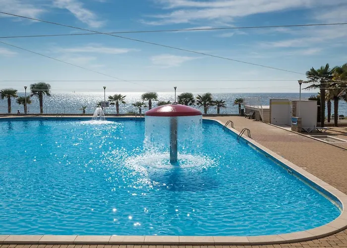 Easyatent Fkk Safari Tent Ulika Naturist - Clothes Free אוהל מפואר